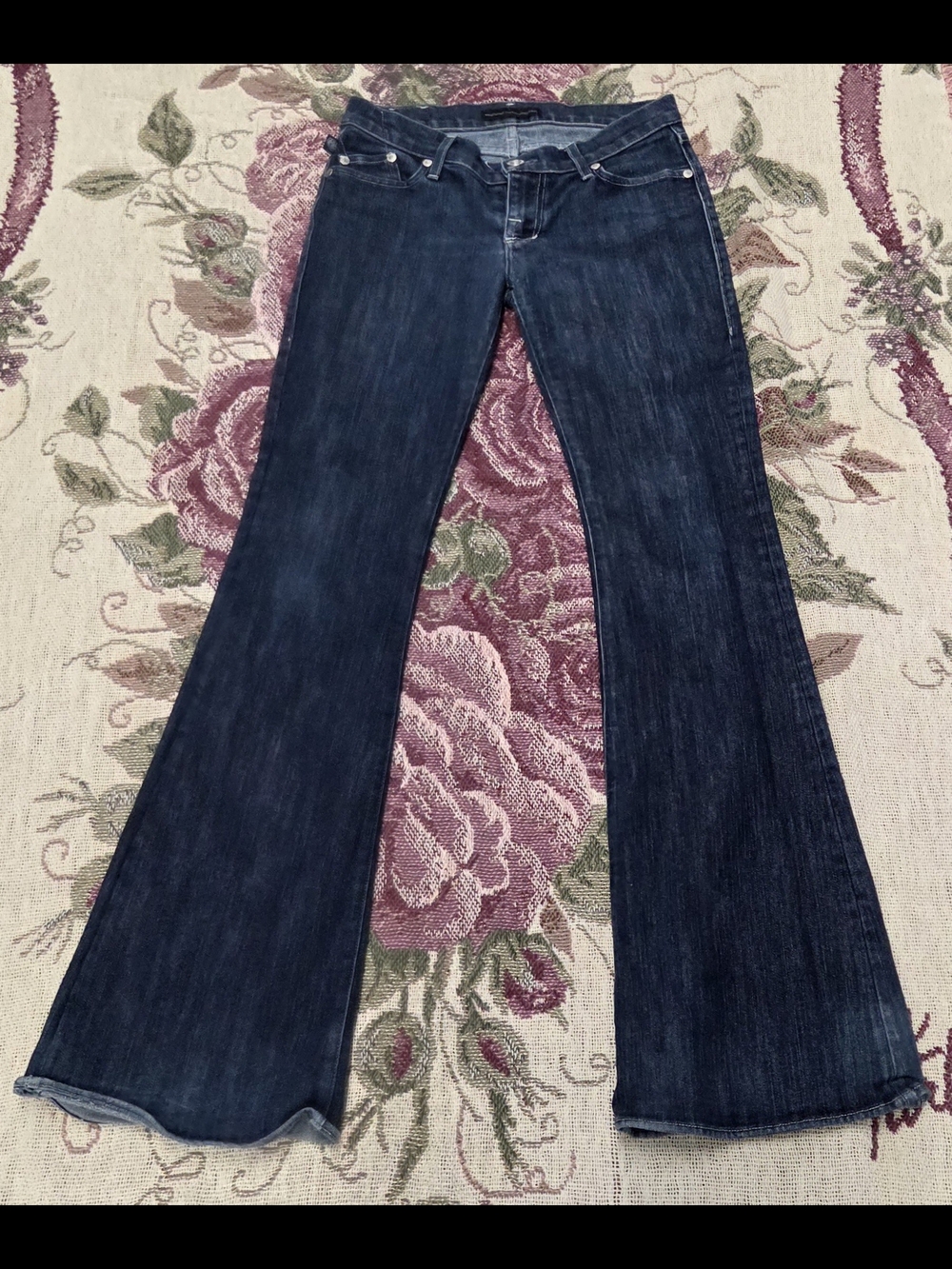 Rock & Republic  Women's Flared Jeans - Dark Blue